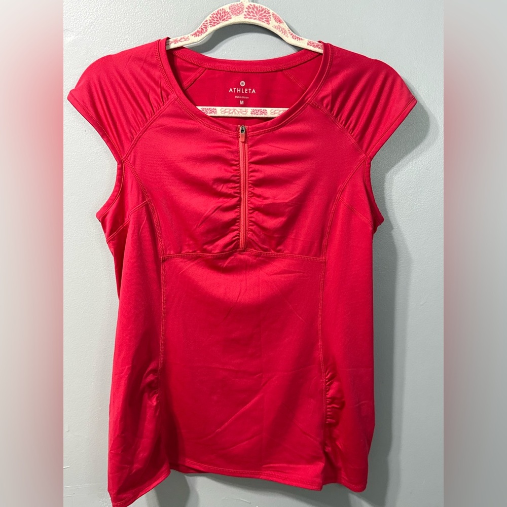 Athleta Intrepid Cap Sleeve Sun Shield Red Athletic Top Half Zip 215062 Womens M